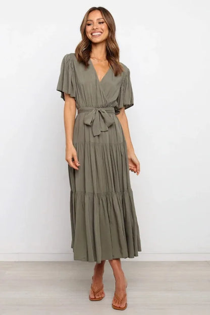 Robe à volants tendance pour femme, couleur unie, col en V sexy et manches à lacets