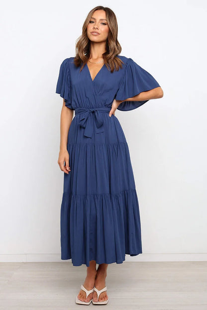 Robe à volants tendance pour femme, couleur unie, col en V sexy et manches à lacets