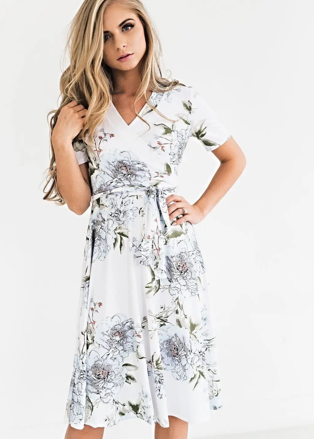 Bohemian V-Neck Floral Summer Dress - Chic summer dress for women